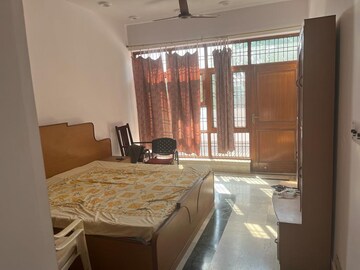 Bedroom in 2 BHK Builder Floor at Viram Khand – for Rent