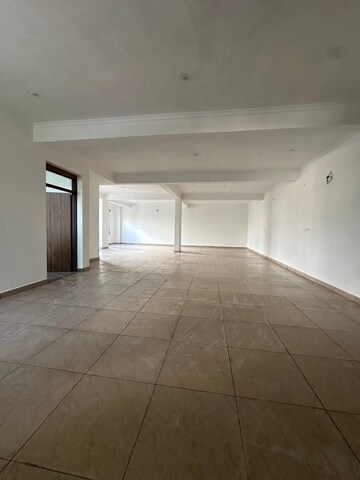 Building Lobby in  Office Space at Mansarovar Extension – for Rent