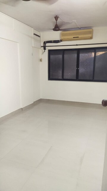 Bedroom in 2 BHK Apartment at Uphar CHS Borivali, Borivali East – for Rent