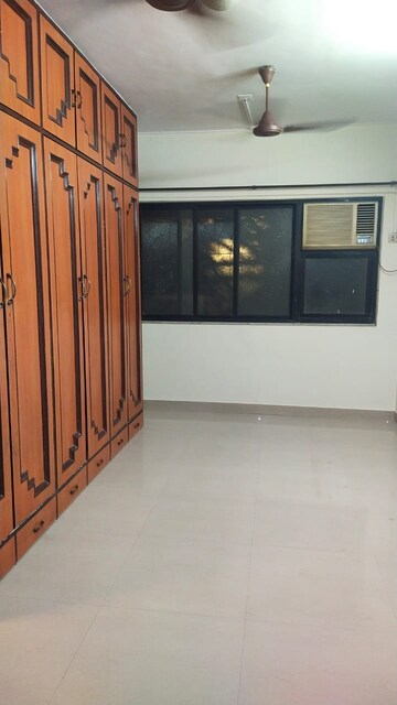Master Bedroom in 2 BHK Apartment at Uphar CHS Borivali, Borivali East – for Rent