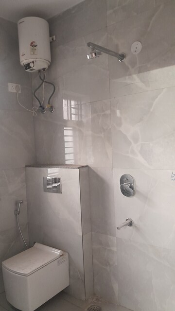 Bathroom in 3 BHK Builder Floor at SS Mayfield Gardens, Sector 51 – for Rent