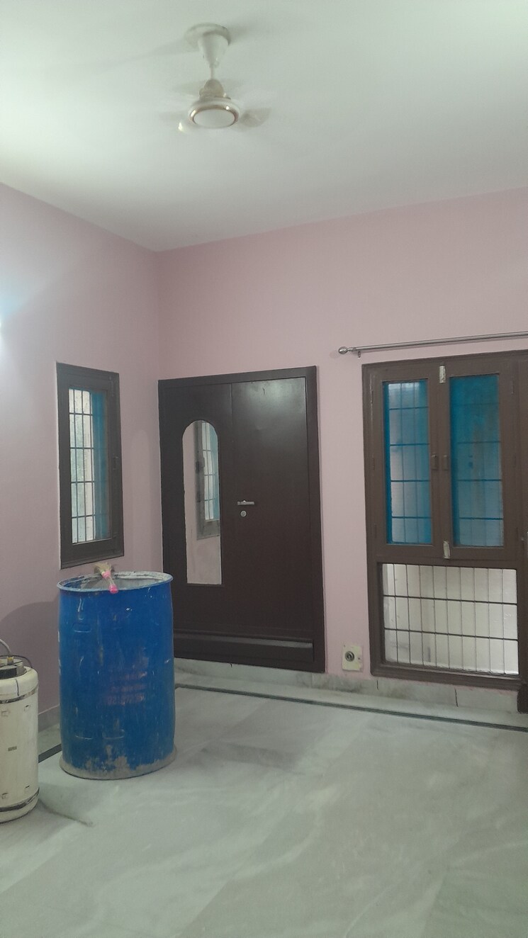 undefined, ss-mayfield-gardens 3 Bedroom 1600 Sq.Ft. Builder Floor In Sector 51 Gurgaon 9155220