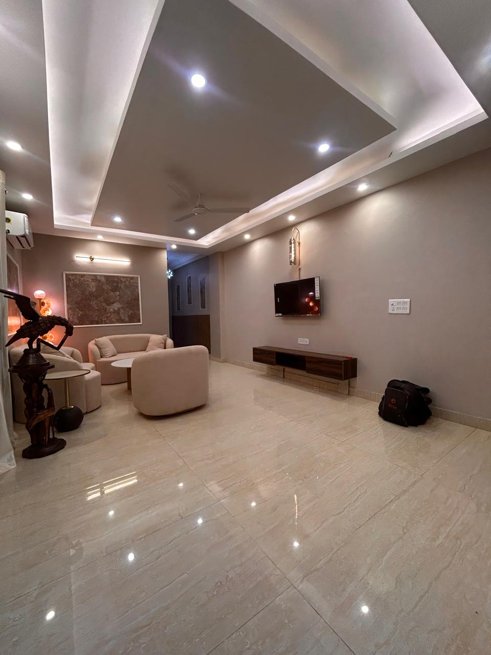3 BHK + Pooja Room Builder Floor For Rent in Palm Residency Chhatarpur