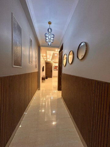 Building Lobby in 3 BHK Builder Floor at Palm Residency Chhatarpur, Chattarpur – for Rent