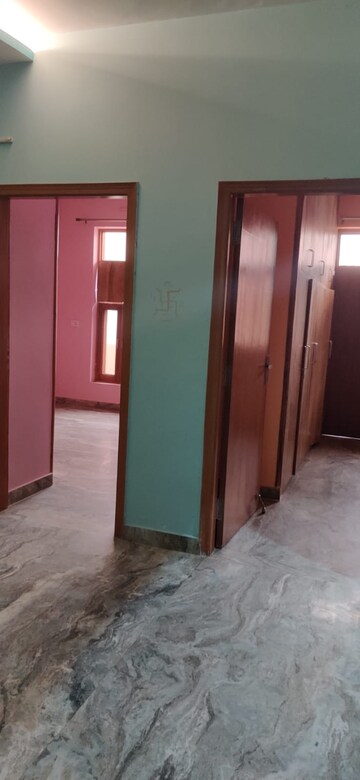 Building Lobby in 2.5 BHK Builder Floor at Sector 23 – for Rent