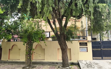 3.5 BHK Independent House For Sale in Unitech South City, South City