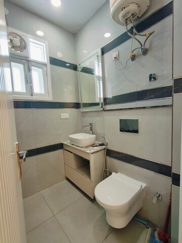 Bathroom in 3 BHK Builder Floor at Old Rajinder Nagar – for Rent