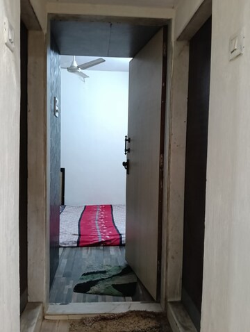 Building Lobby in 1 BHK Apartment at Andheri Green Field Towers, Jogeshwari East – for Rent