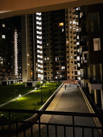 2 BHK Apartment – Exterior View View at Amrapali Golf Homes, Sector 4 Greater Noida - for Rent
