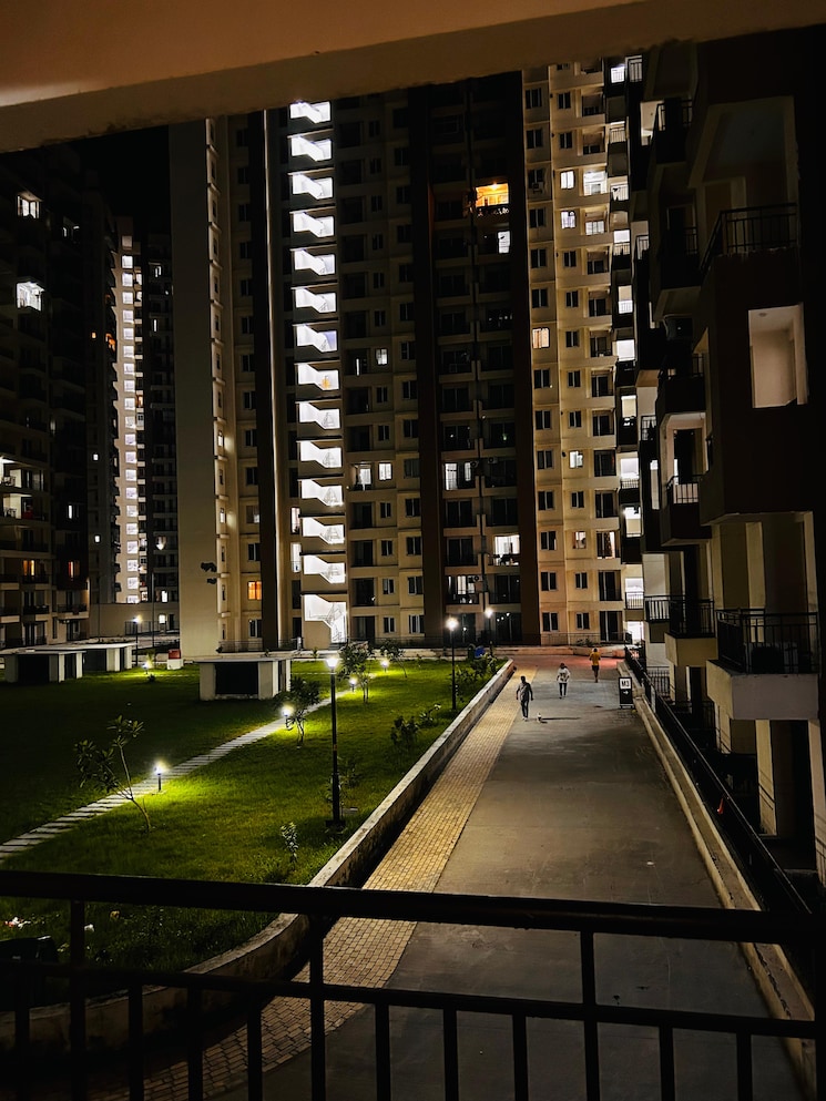 Exterior View, amrapali-golf-homes 2 Bedroom 835 Sq.Ft. Apartment In Sector 4 Greater Noida Greater Noida 9155377