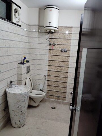 Bathroom in 2 BHK Builder Floor at Rohini Sector 11 – for Rent