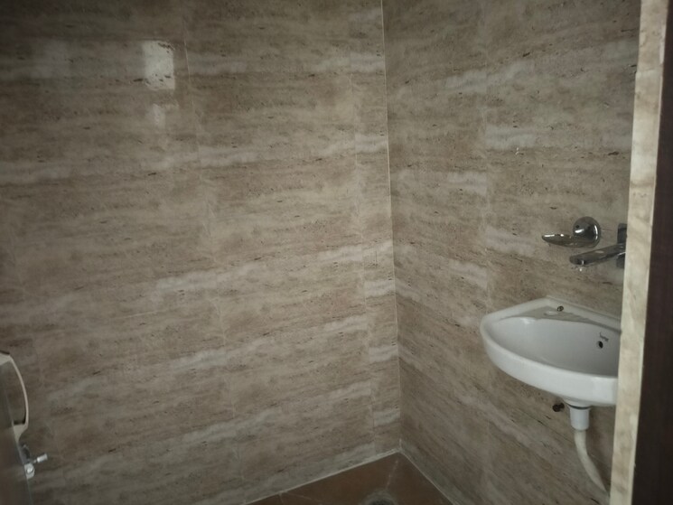 Bathroom, maya-garden-city 2 Bedroom 1250 Sq.Ft. Apartment In Lohgarh Zirakpur 9155380