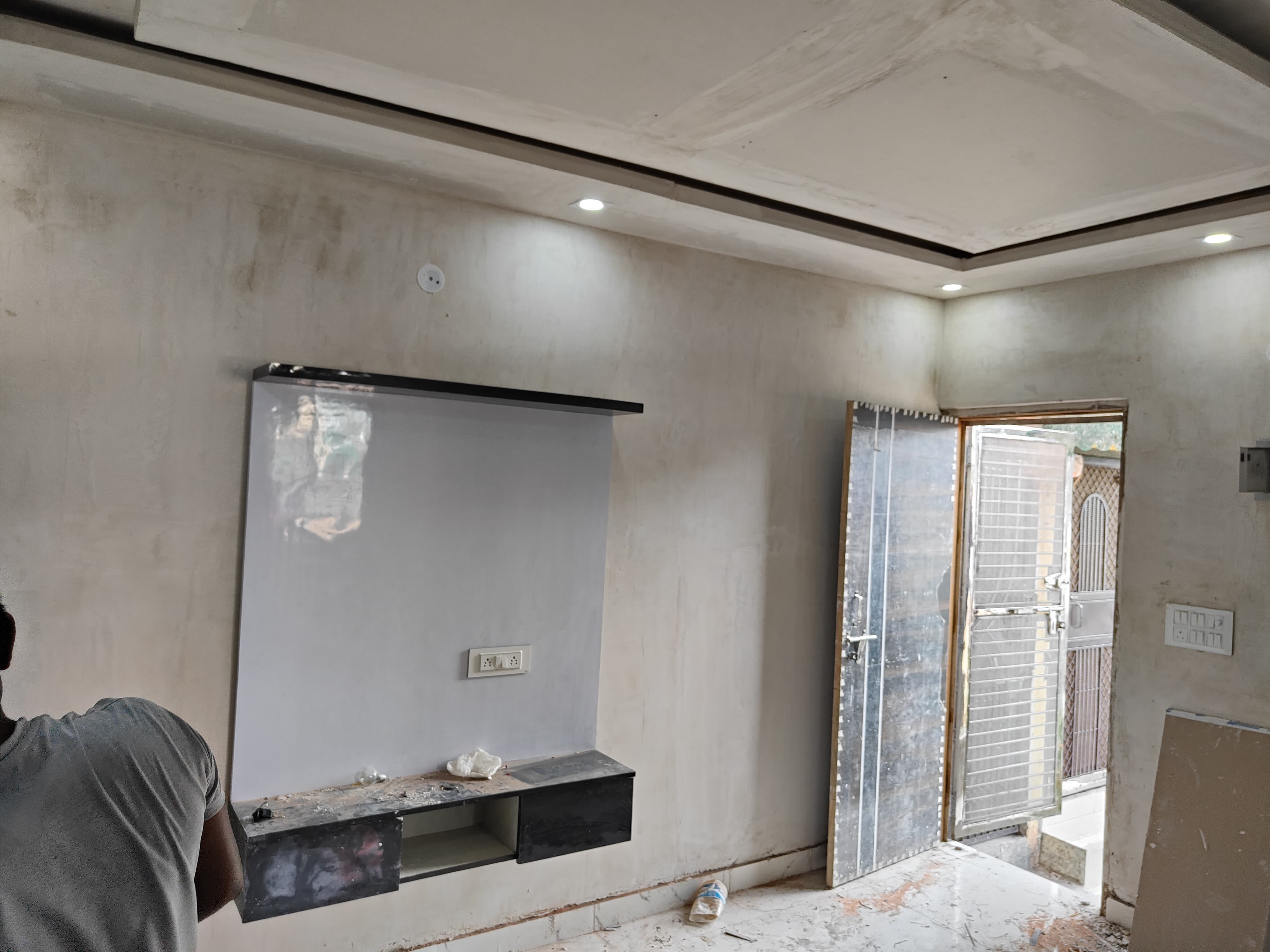 2 BHK + Extra Room Apartment For Sale in Hill Apartments