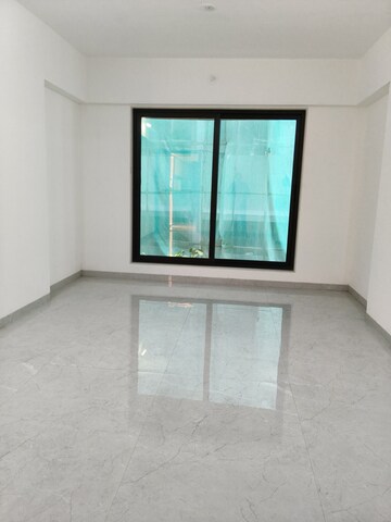 Room in 2 BHK Apartment at Diamond Park, Santacruz East – for Rent