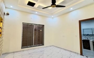 2 BHK Apartment For Rent in Gulmohar CHS Chembur, Chembur