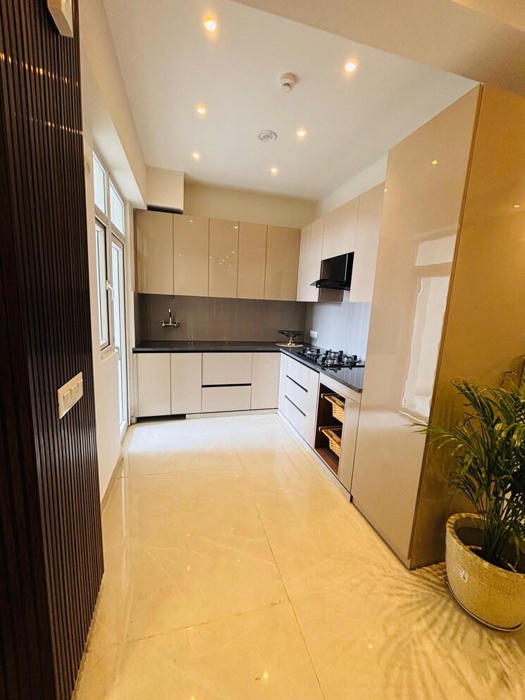 Kitchen, aba-ivy-county 3 Bedroom 1656 Sq.Ft. Apartment In Sector 75 Noida 9155484