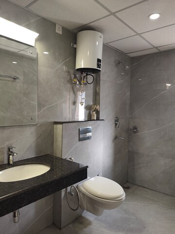 Bathroom in 5 BHK Apartment at Rishita Manhattan, Gomti Nagar – for Rent