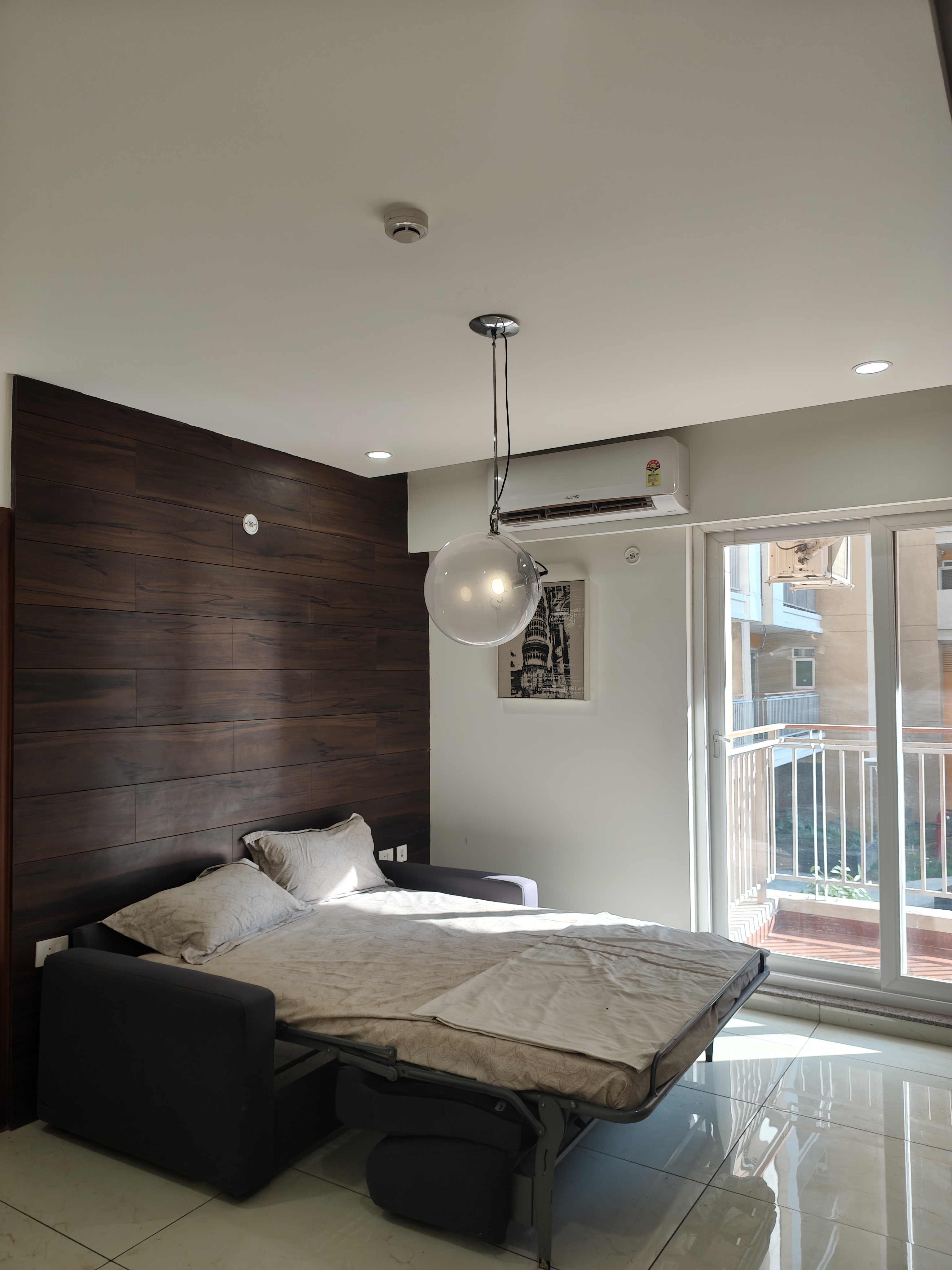 5 BHK + Servant Room Apartment For Rent in Rishita Manhattan