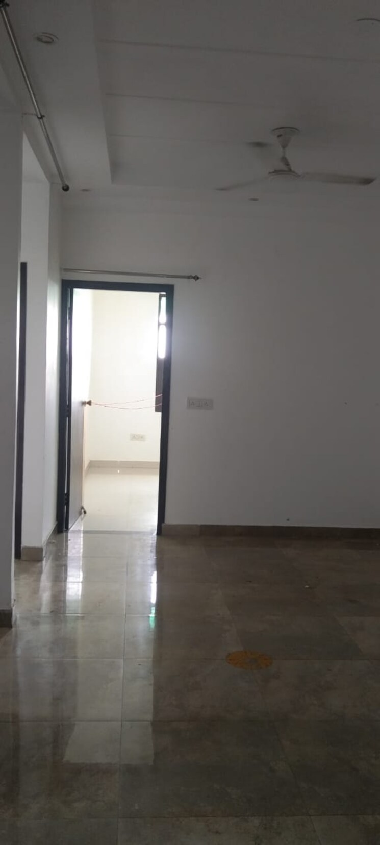 Room, mehrauli 3 Bedroom 1000 Sq.Ft. Builder Floor In Mehrauli Delhi 9155519