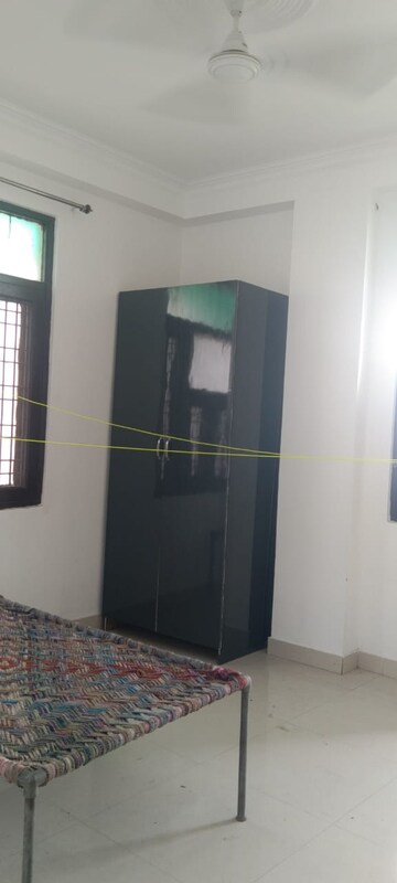 Furnished Amenities in 3 BHK Builder Floor at Mehrauli – for Rent