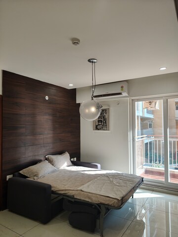 Bedroom in 5 BHK Apartment at Rishita Manhattan, Gomti Nagar – for Rent