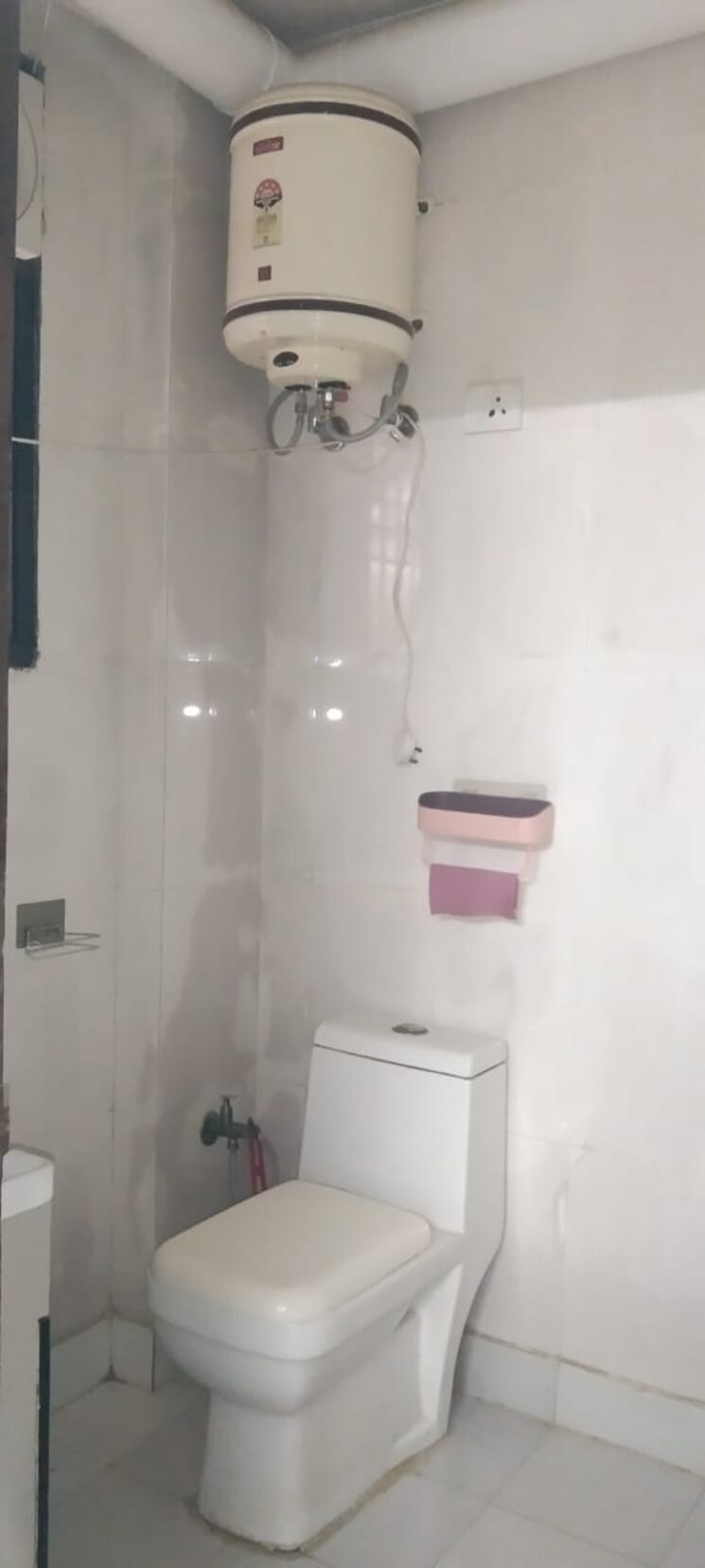 Bathroom, mehrauli 1 Bedroom 500 Sq.Ft. Builder Floor In Mehrauli Delhi 9155524