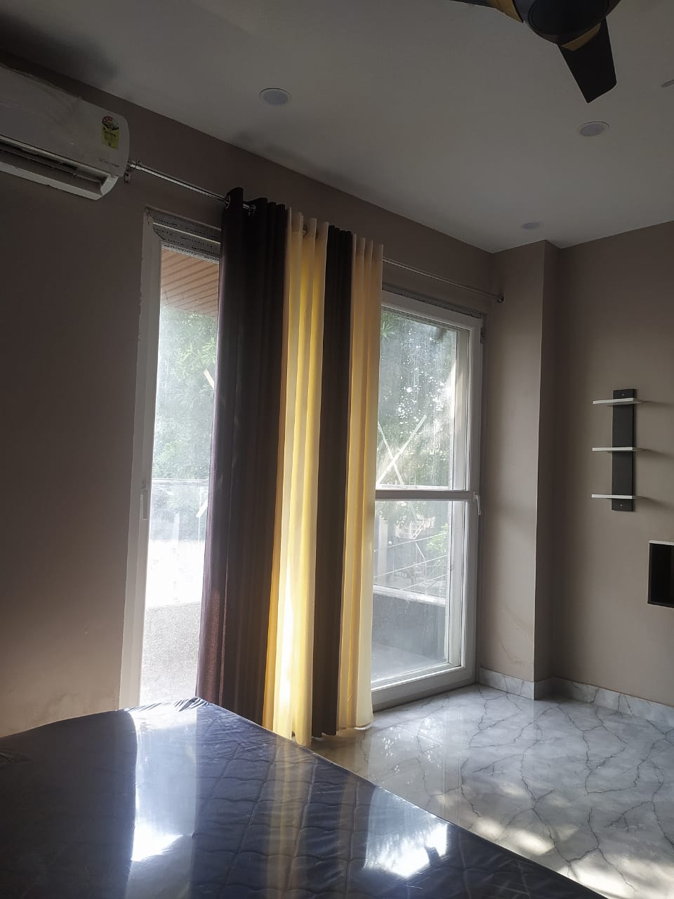 3 BHK + Extra Room Builder Floor For Rent in RWA Apartments Sector 41