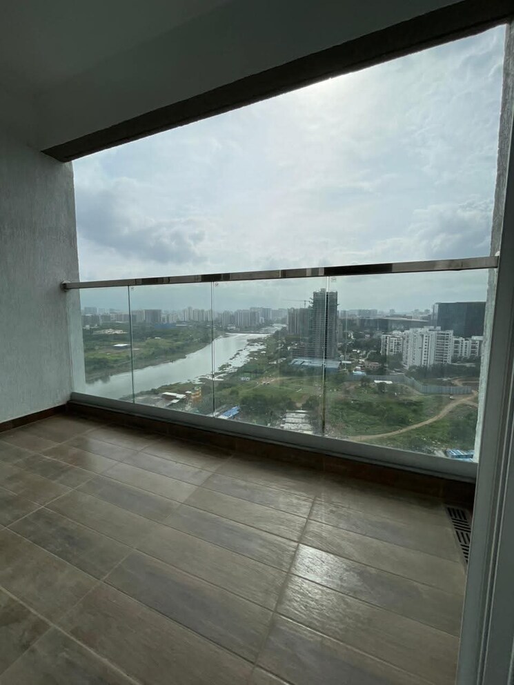 Balcony, yashwin-orrizonte 2.5 Bedroom 850 Sq.Ft. Apartment In Kharadi Pune 9155546