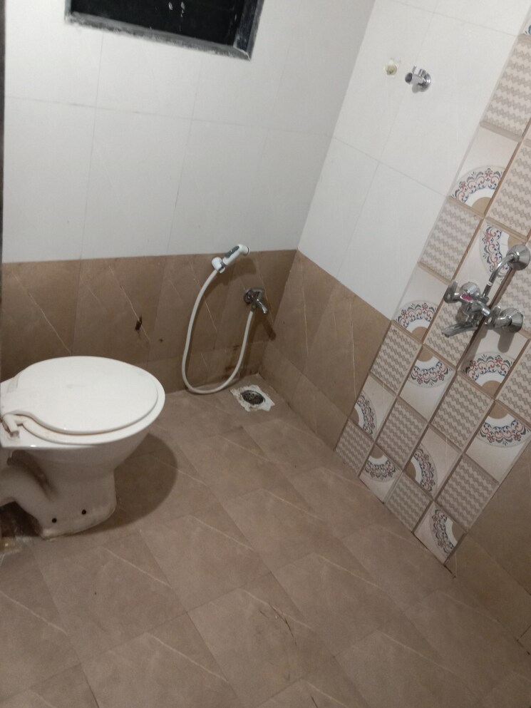 Bathroom, navkar-city 2 Bedroom 775 Sq.Ft. Apartment In Naigaon East Palghar 9155551