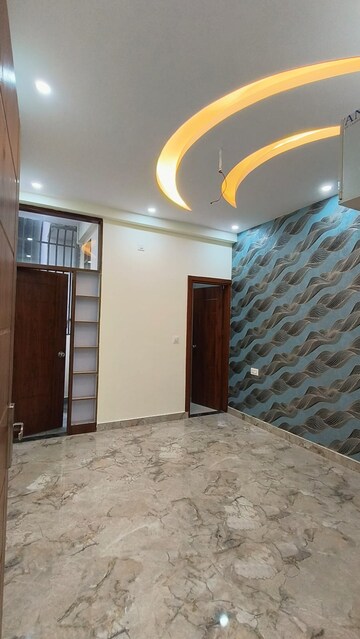 Bedroom in 2 BHK Builder Floor at Sahastradhara Road – for Sale