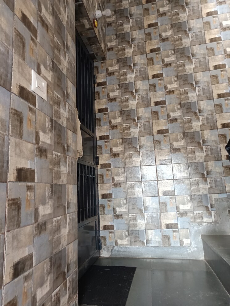 Bathroom, uppal-southend 2.5 Bedroom 1100 Sq.Ft. Builder Floor In Sector 49 Gurgaon 9155619