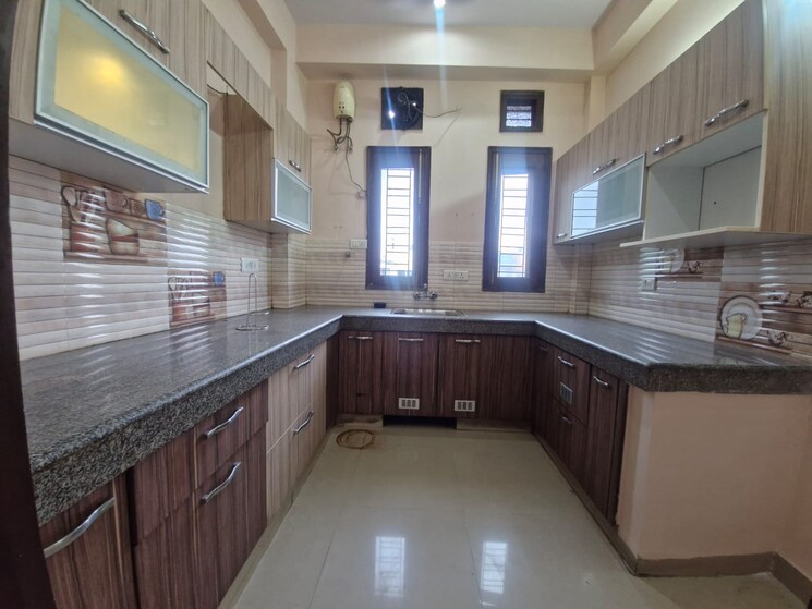 Kitchen, shree-vardhman-victoria 2 Bedroom 1300 Sq.Ft. Apartment In Sector 70 Gurgaon 9155622