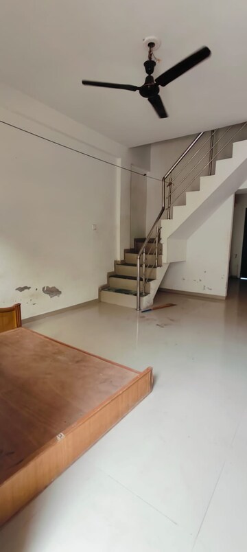 Room in 1 BHK Independent House at Waghodia Road – for Sale