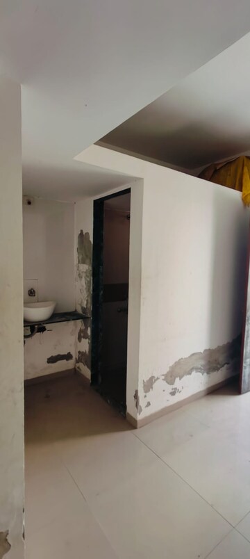 Bathroom in 1 BHK Independent House at Waghodia Road – for Sale