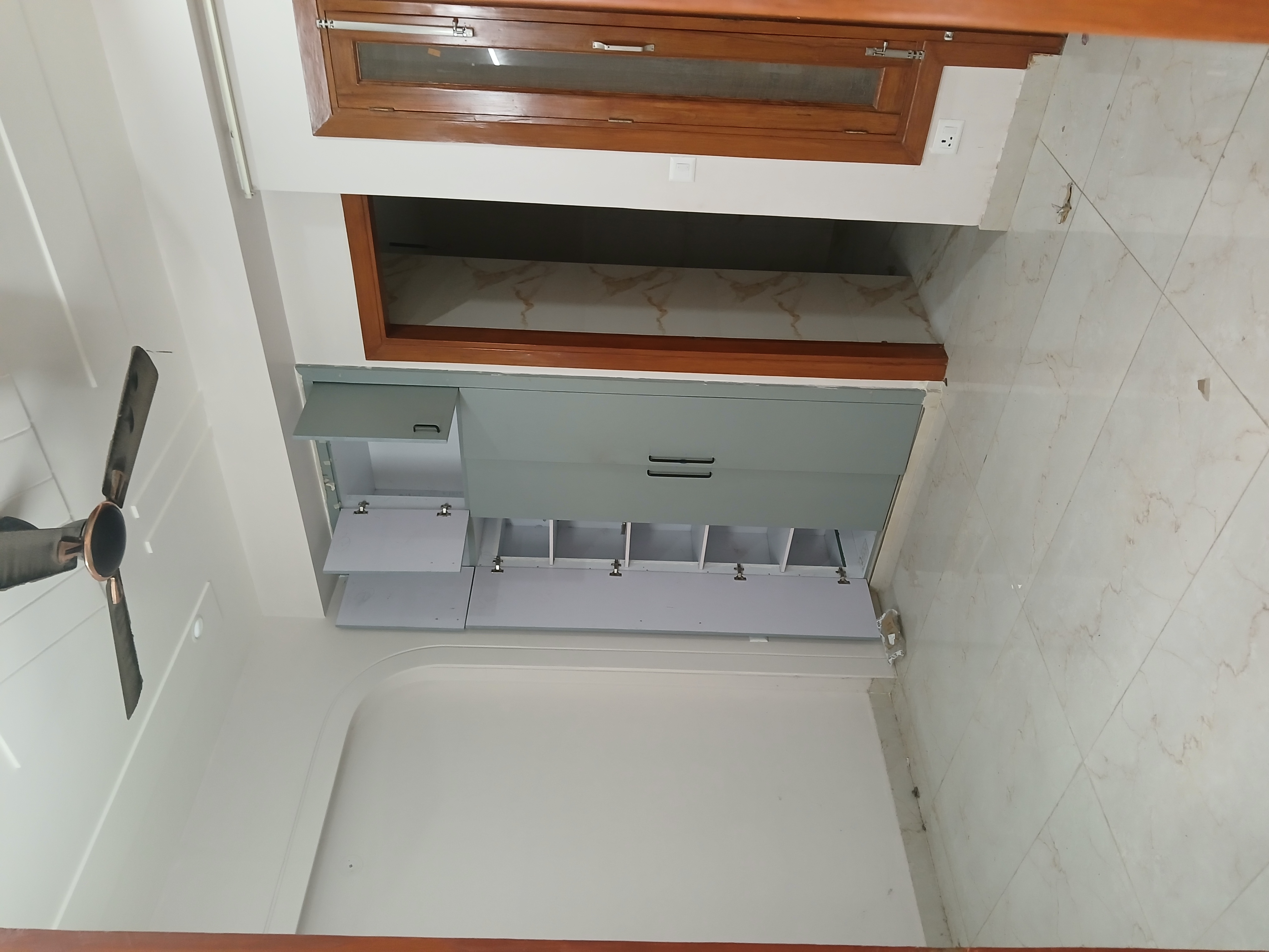 2.5 BHK + Pooja Room,Study Room Builder Floor For Rent in RWA Apartments Sector 122