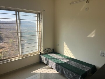 Room in 2 BHK Apartment at SKYi Iris Bavdhan, Bavdhan – for Rent