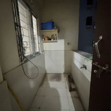 Bathroom in 1 BHK Apartment at North Villa Kondapur, Hafeezpet – for Rent