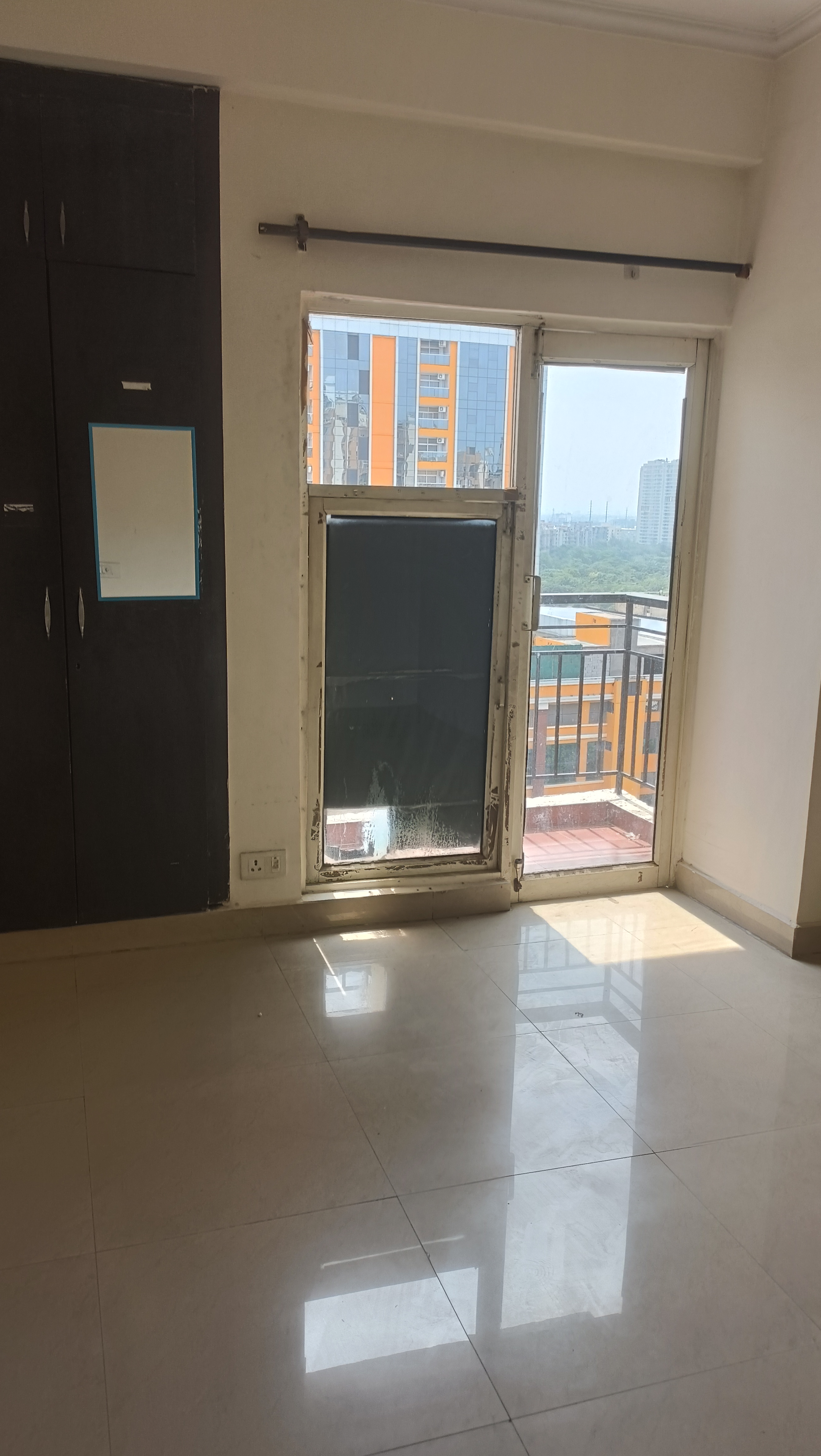 2 BHK Apartment For Rent in Gardenia Golf City