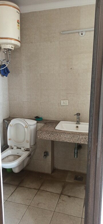 Bathroom in 3 BHK Apartment at The Citizen Apartments, Sector 51 – for Rent