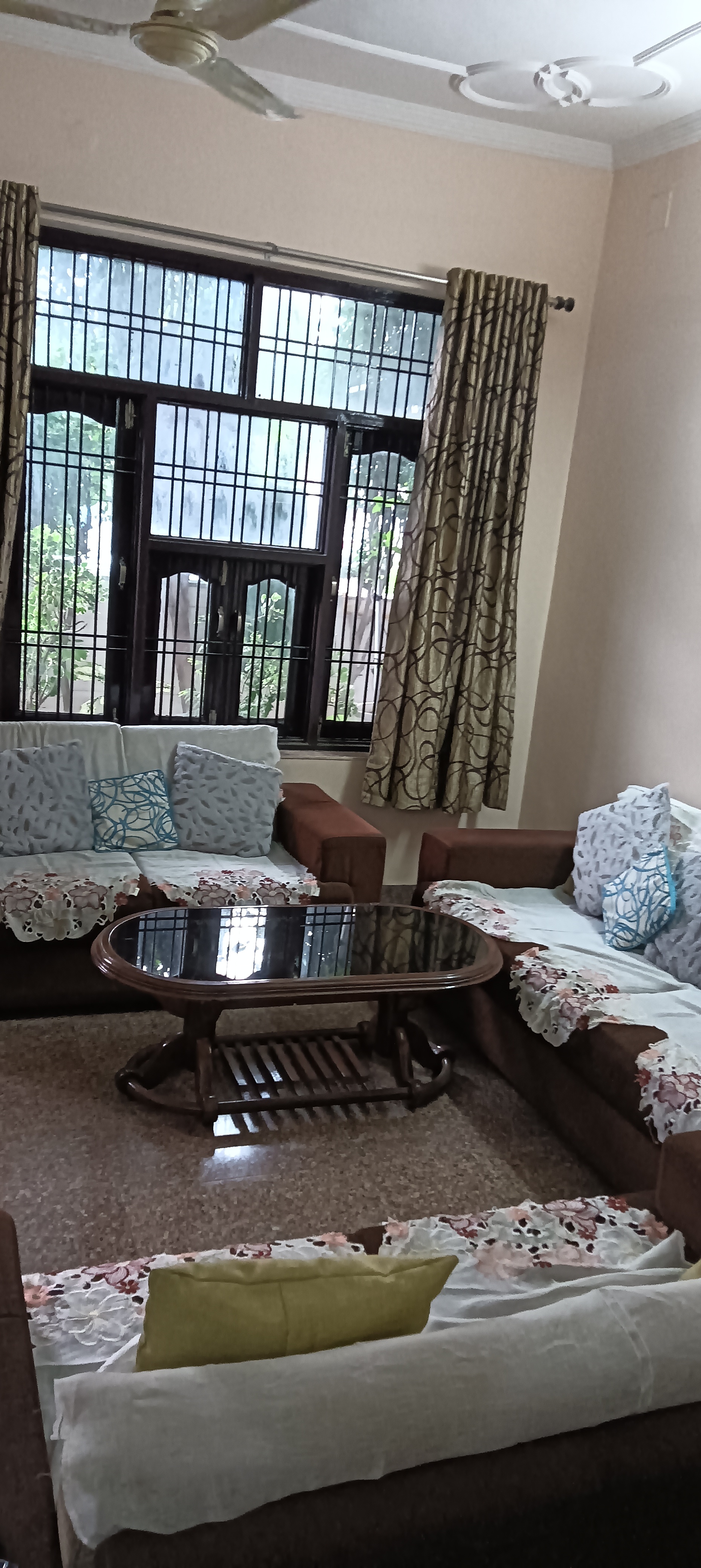 1 BHK Villa For Rent in Sector 21C