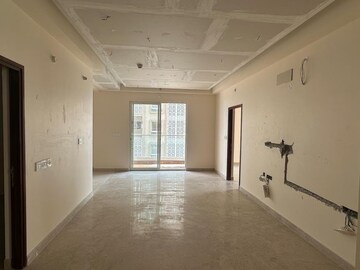 Building Lobby in 3 BHK Apartment at Aurobindo Kohinoor, Serilingampally – for Sale