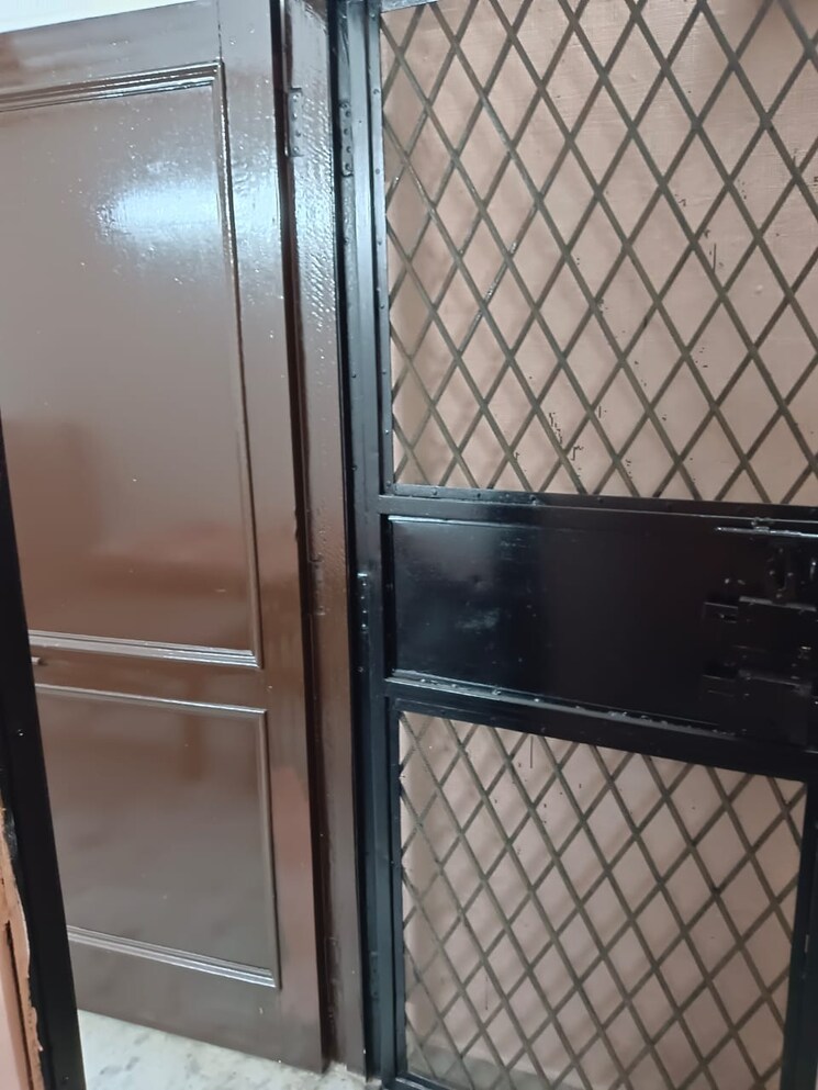 Balcony, lajpat nagar 4 1 Bedroom 452 Sq.Ft. Builder Floor In Lajpat Nagar 4 Delhi 9155704