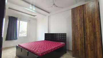 Bedroom in 3 BHK Builder Floor at Palm Residency Chhatarpur, Chattarpur – for Rent