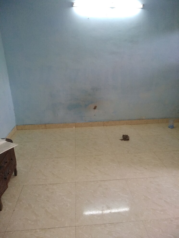 Room, lajpat nagar 4 1 Bedroom 542 Sq.Ft. Builder Floor In Lajpat Nagar 4 Delhi 9155718