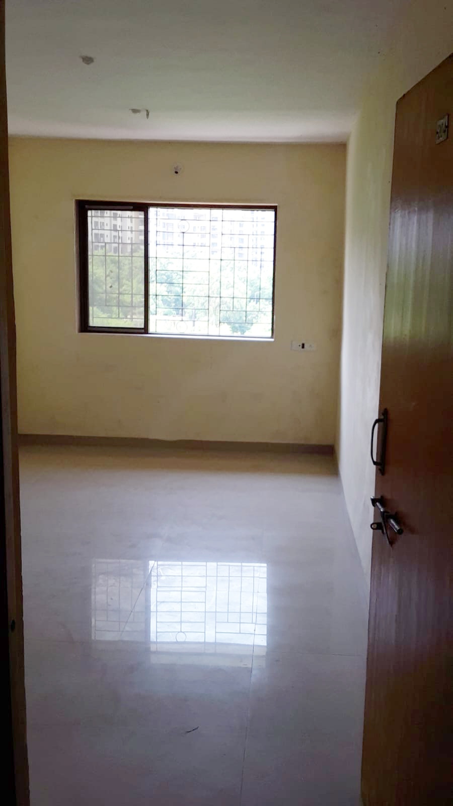 1 Rk  300 Sq.Ft. Apartment in Om CHS Borivali