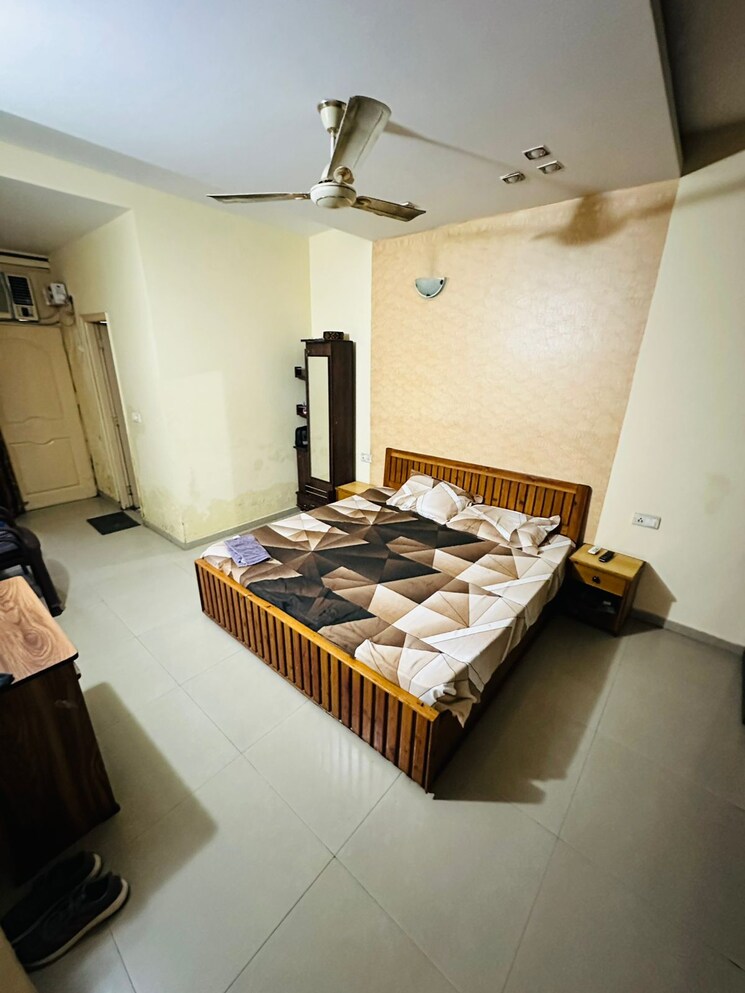 Bedroom, dhakoli 3 Bedroom 1850 Sq.Ft. Builder Floor In Dhakoli Zirakpur 9155849