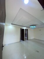 3 BHK + Pooja Room,Extra Room 112 Sq.Yd. Builder Floor in Platinum Home Society
