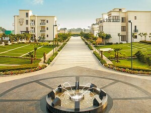 4 BHK Villa – Exterior View View at BPTP Astaire Gardens, Sector 70a - for Sale