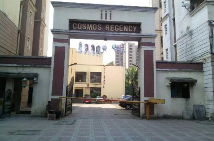 1 BHK + Pooja Room 420 Sq.Ft. Apartment in Cosmos Regency Kavesar