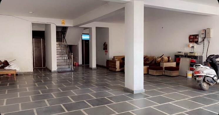  Parking, mohyal colony Pg For Girls In Mohyal Colony 9155990